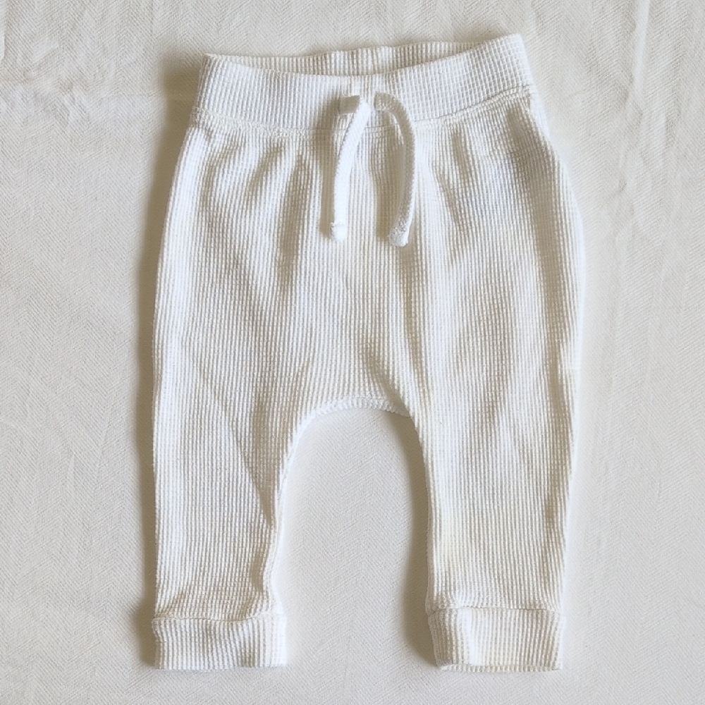 old navy thermal waffle knit joggers white 6-12 months unisex baby